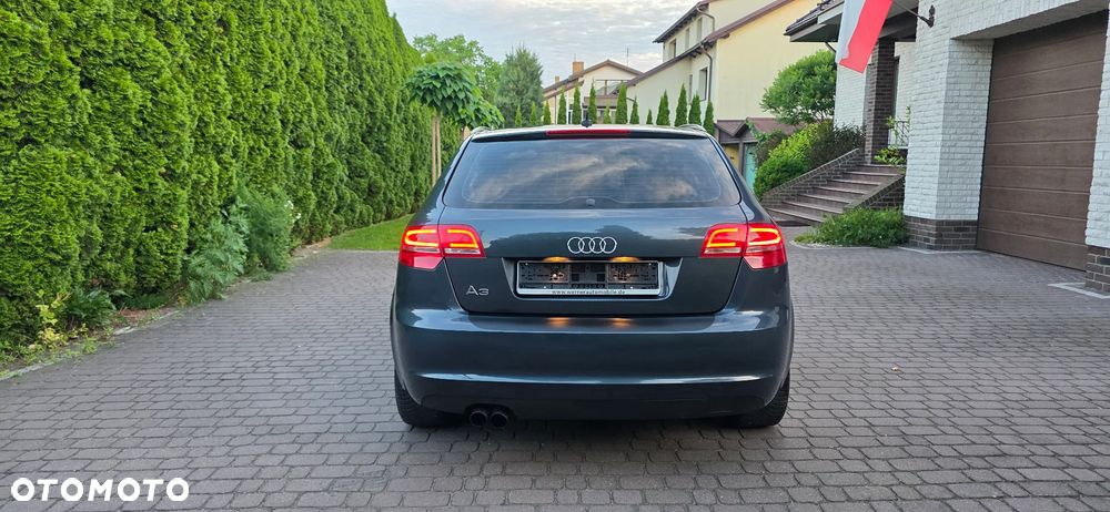 Audi A3 Sportback - 13