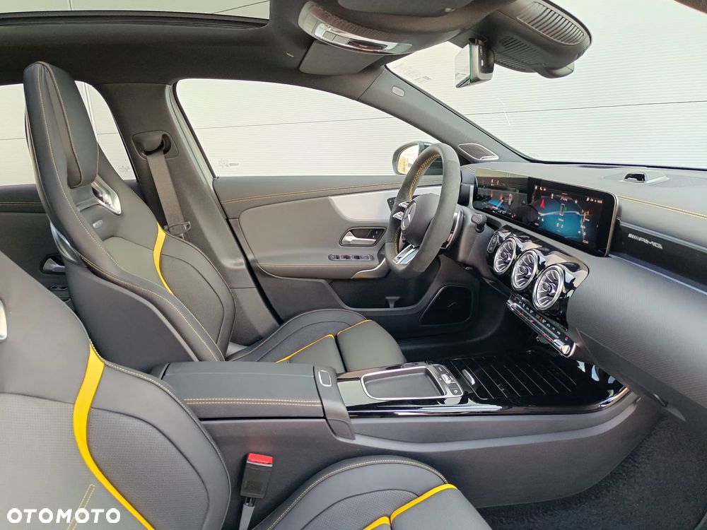Mercedes-Benz Klasa A 45 S AMG 4-Matic 8G-DCT - 9