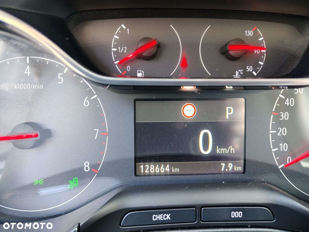 Opel Grandland X 1.6 T Elite S&S - 8