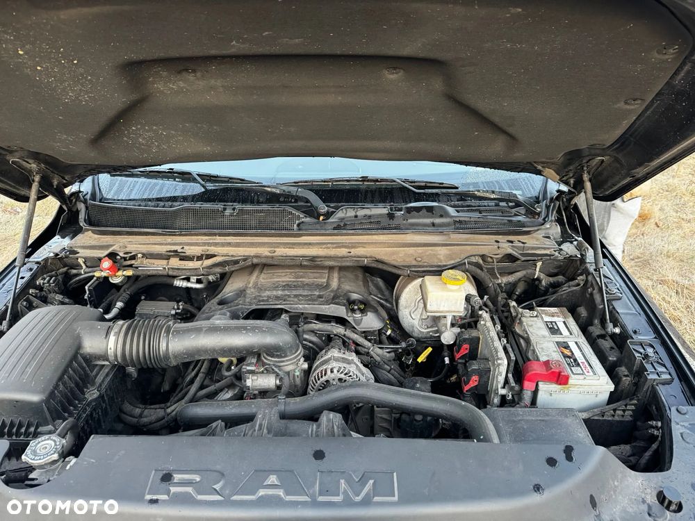 RAM 1500 5.7 Crew Cab Laramie - 15