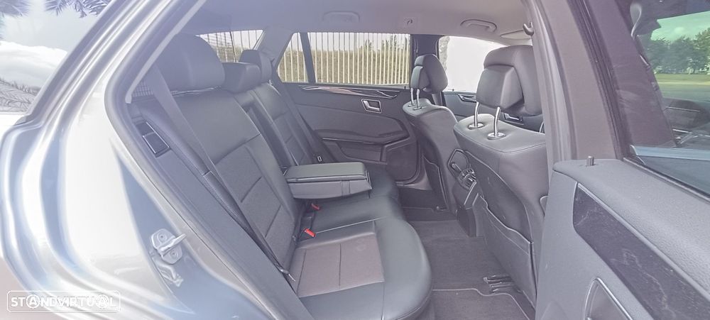 Mercedes-Benz E 200 CDi Avantgarde BE Auto. - 25
