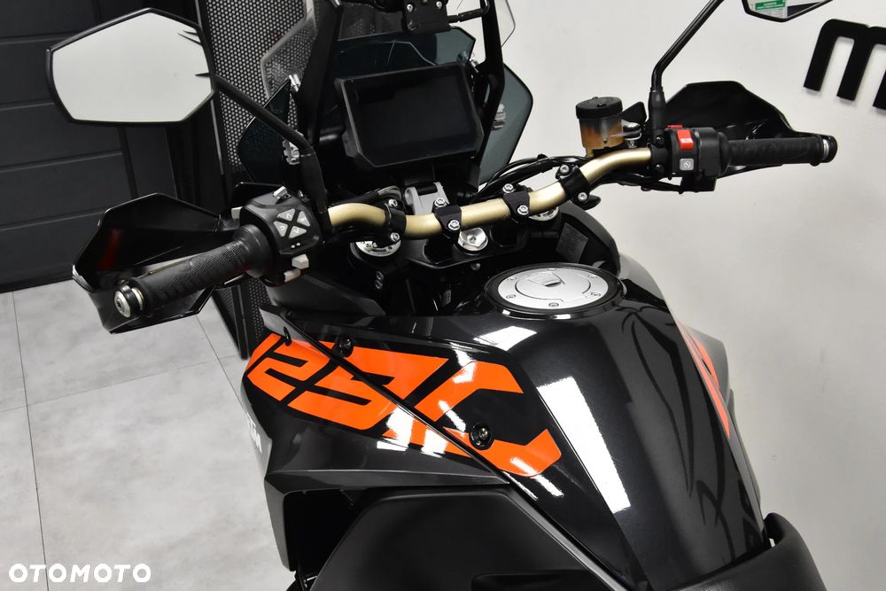 KTM Super Adventure - 17