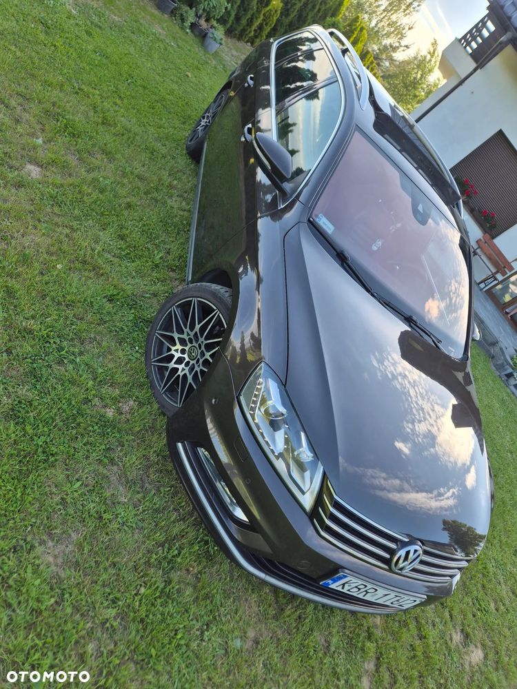 Volkswagen Passat 2.0 TDI 4Mot Highline DSG - 9
