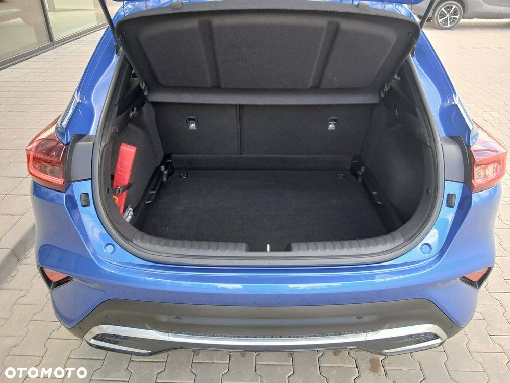 Kia XCeed 1.5 T-GDI M - 23