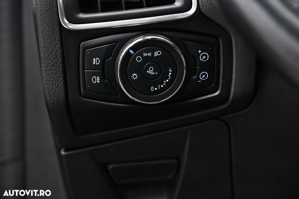 Ford Focus 1.6 TDCI DPF Titanium - 22