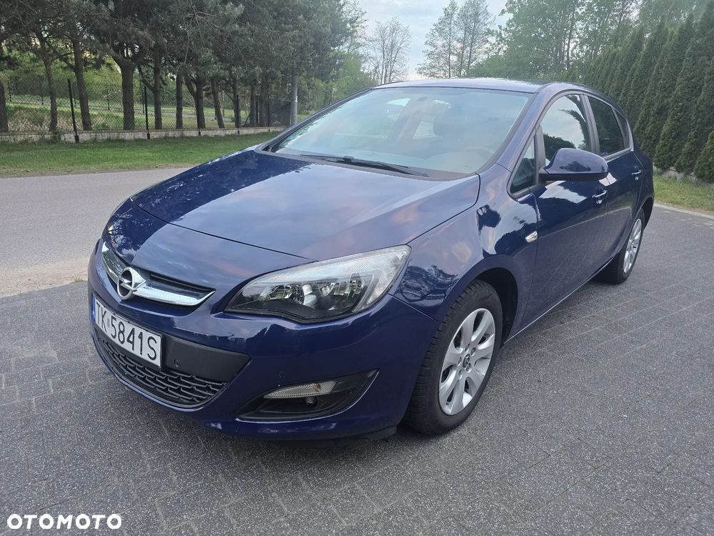 Opel Astra 1.7 CDTI Cosmo - 1