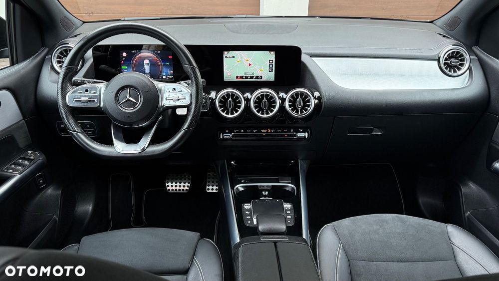 Mercedes-Benz Klasa B 250 e PHEV AMG Line 8G-DCT - 7
