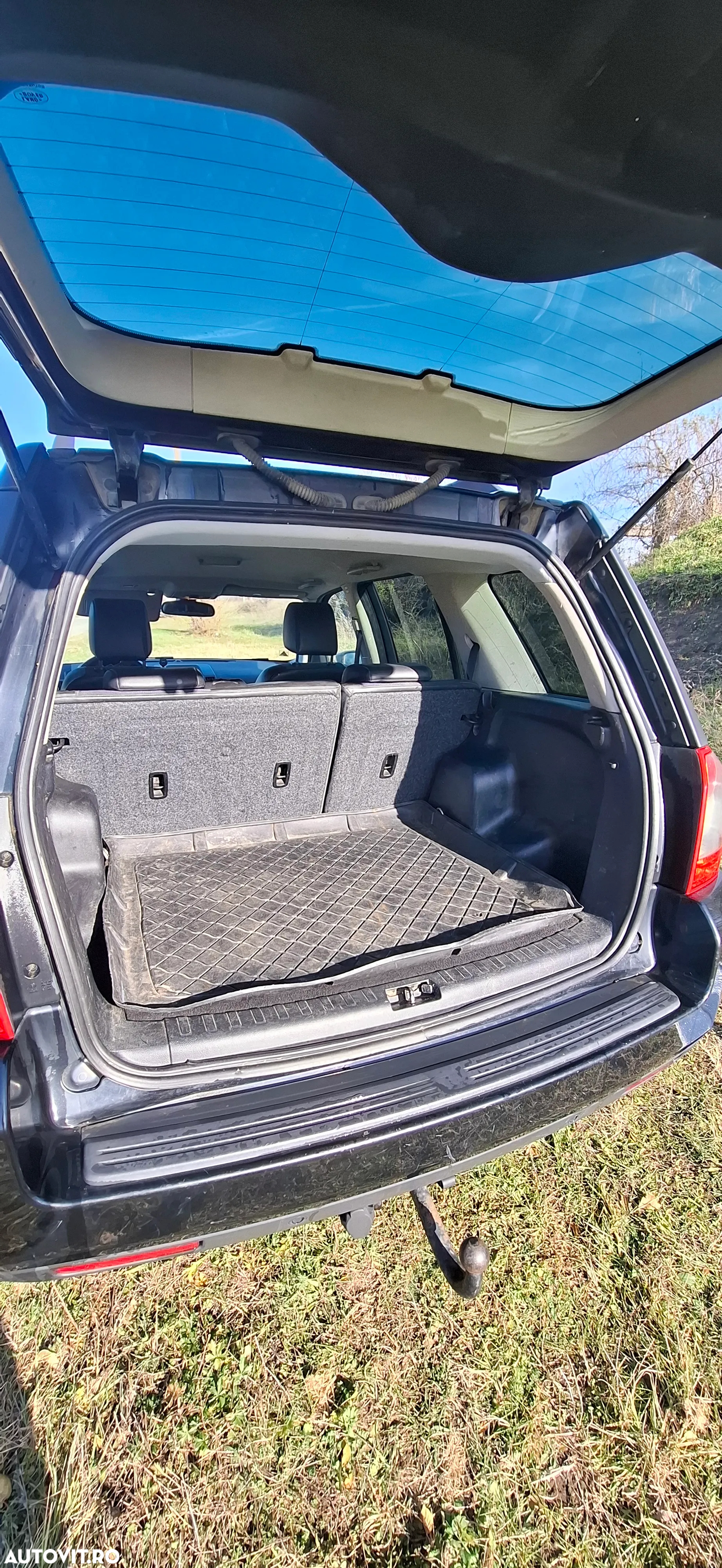 Land Rover Freelander 2.2 TD4 SE - 8