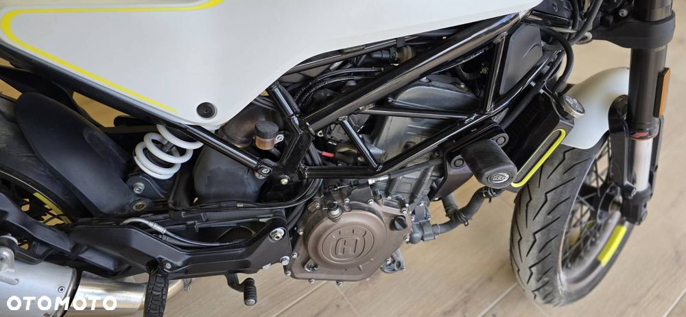 Husqvarna Vitpilen - 6