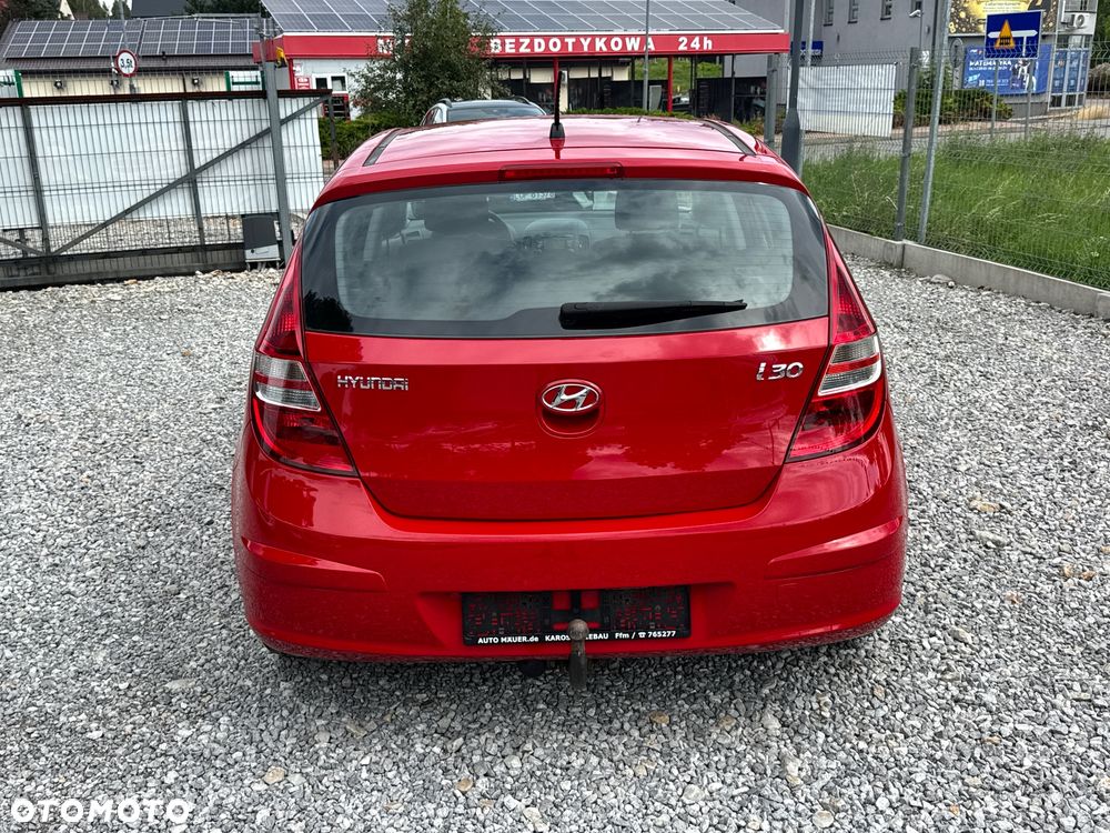 Hyundai i30 1.4 Blue Classic - 9