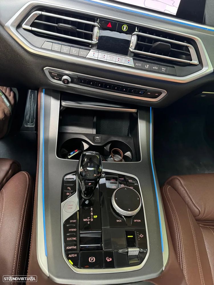 BMW X5 45 e xDrive Pack M - 12