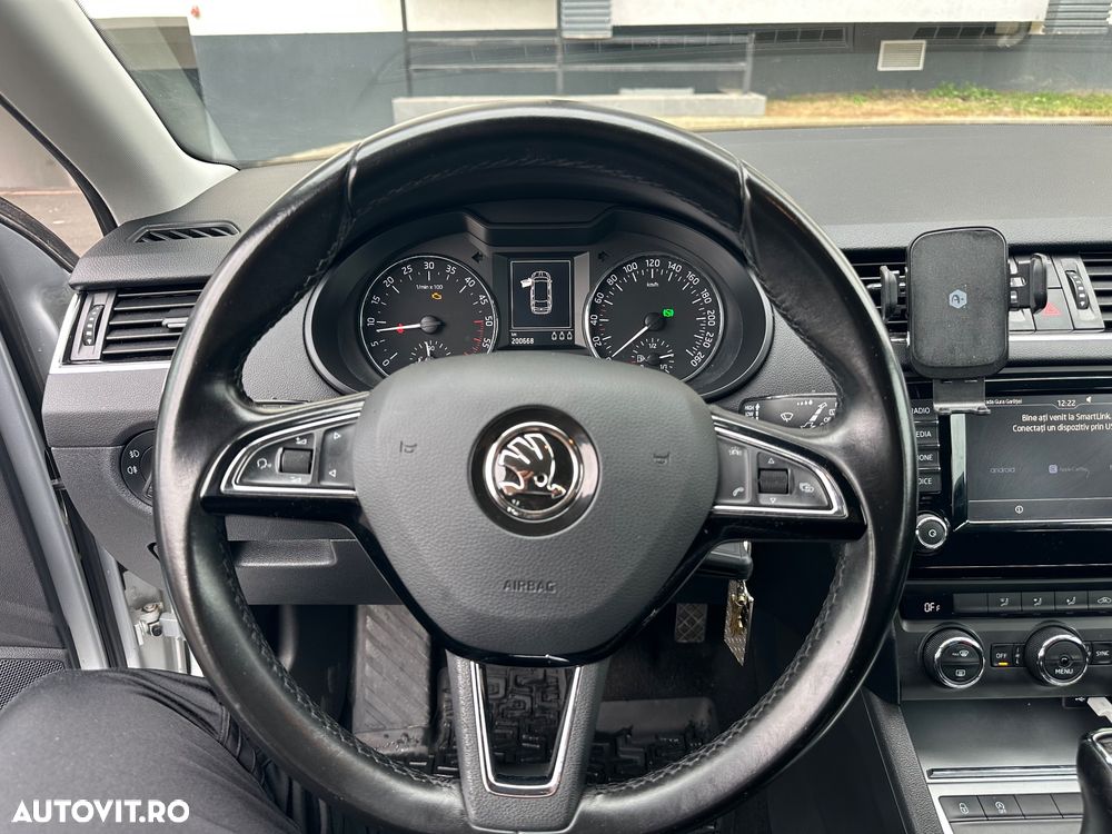 Skoda Octavia 2.0 TDI DSG Style - 18