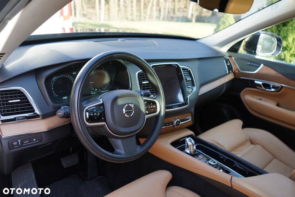 Volvo XC 90 T8 AWD Plug-In Hybrid Inscription 7os - 18