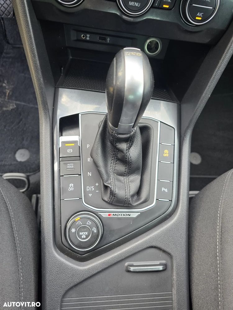 Volkswagen Tiguan 2.0 TDI SCR 4Motion DSG Highline - 4