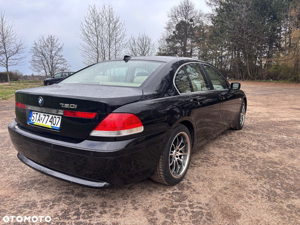 BMW Seria 7 735i - 5