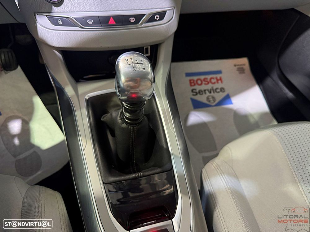 Peugeot 308 SW 1.6 e-HDi Allure - 28