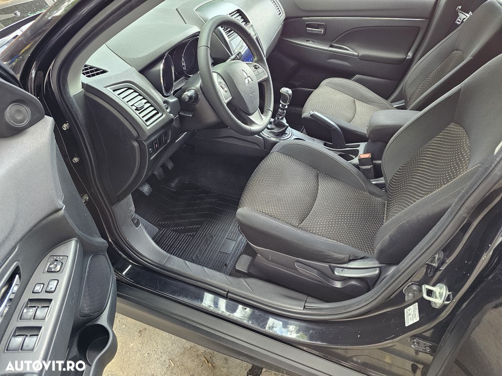 Mitsubishi ASX - 11