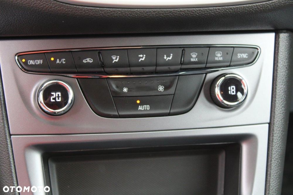 Opel Astra V 1.0 T Enjoy S&S - 15