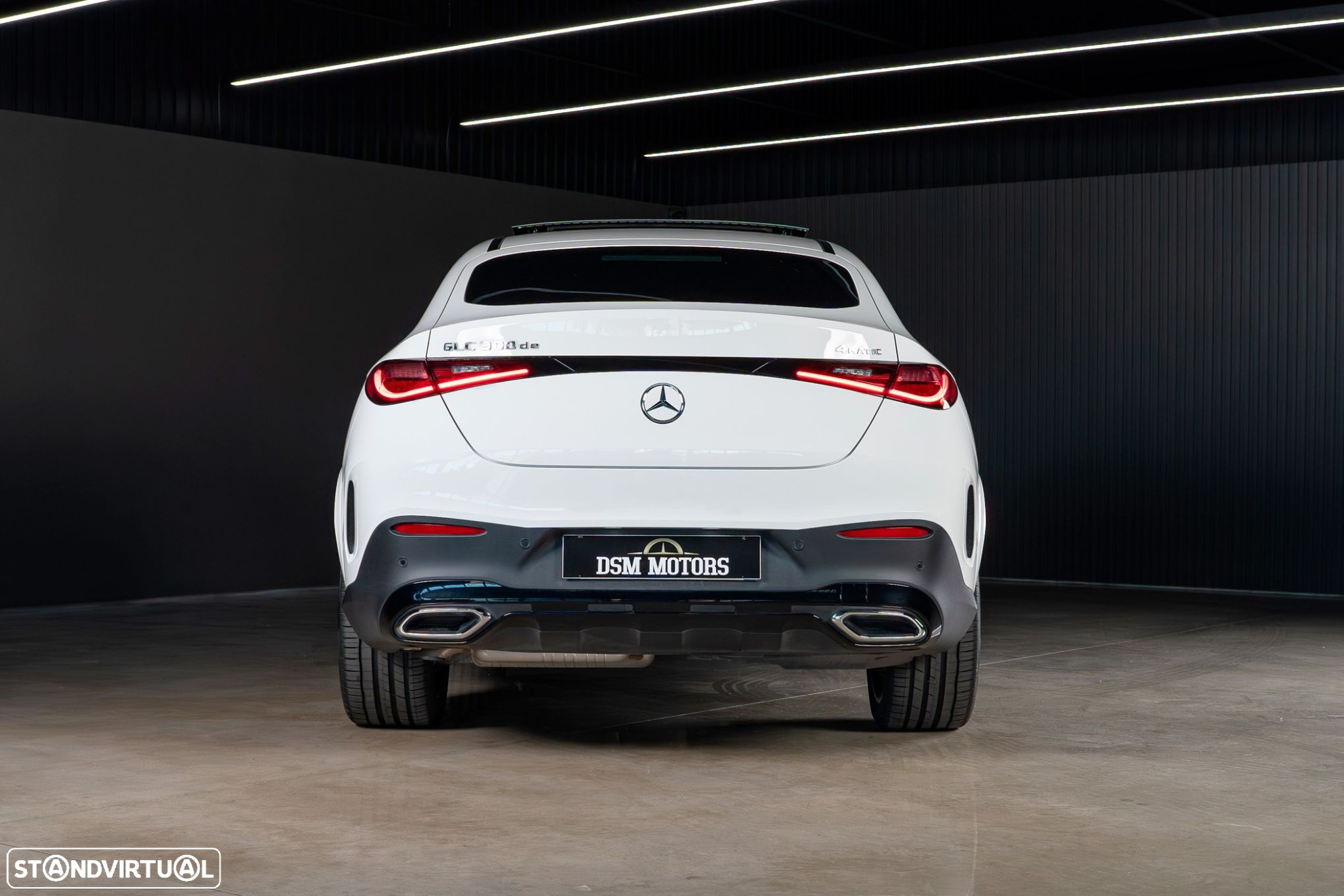 Mercedes-Benz GLC 300 Coupe de 4Matic - 4