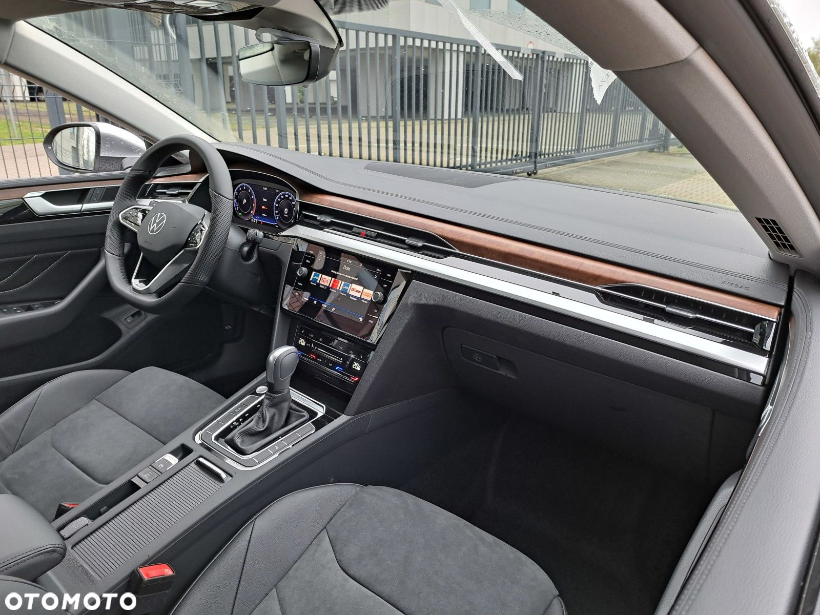 Volkswagen Arteon 2.0 TSI Elegance DSG - 21