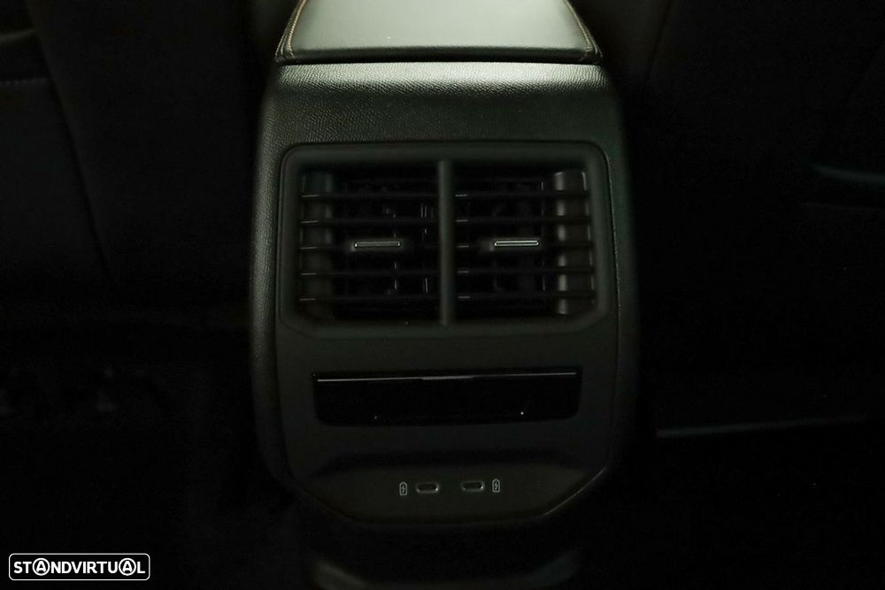 Cupra Formentor 1.4 e-Hybrid DSG - 22