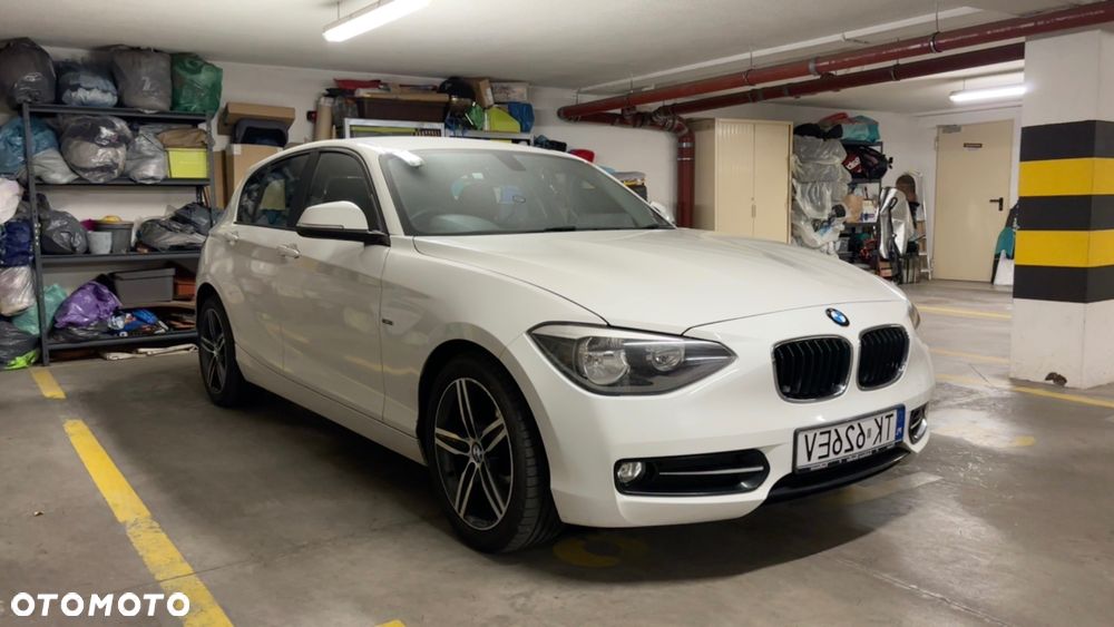 BMW Seria 1 116i Sport Line - 2