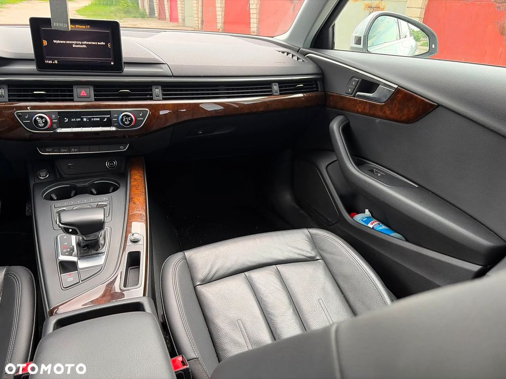 Audi A4 Limousine 2.0 TFSI ultra S tronic design - 18