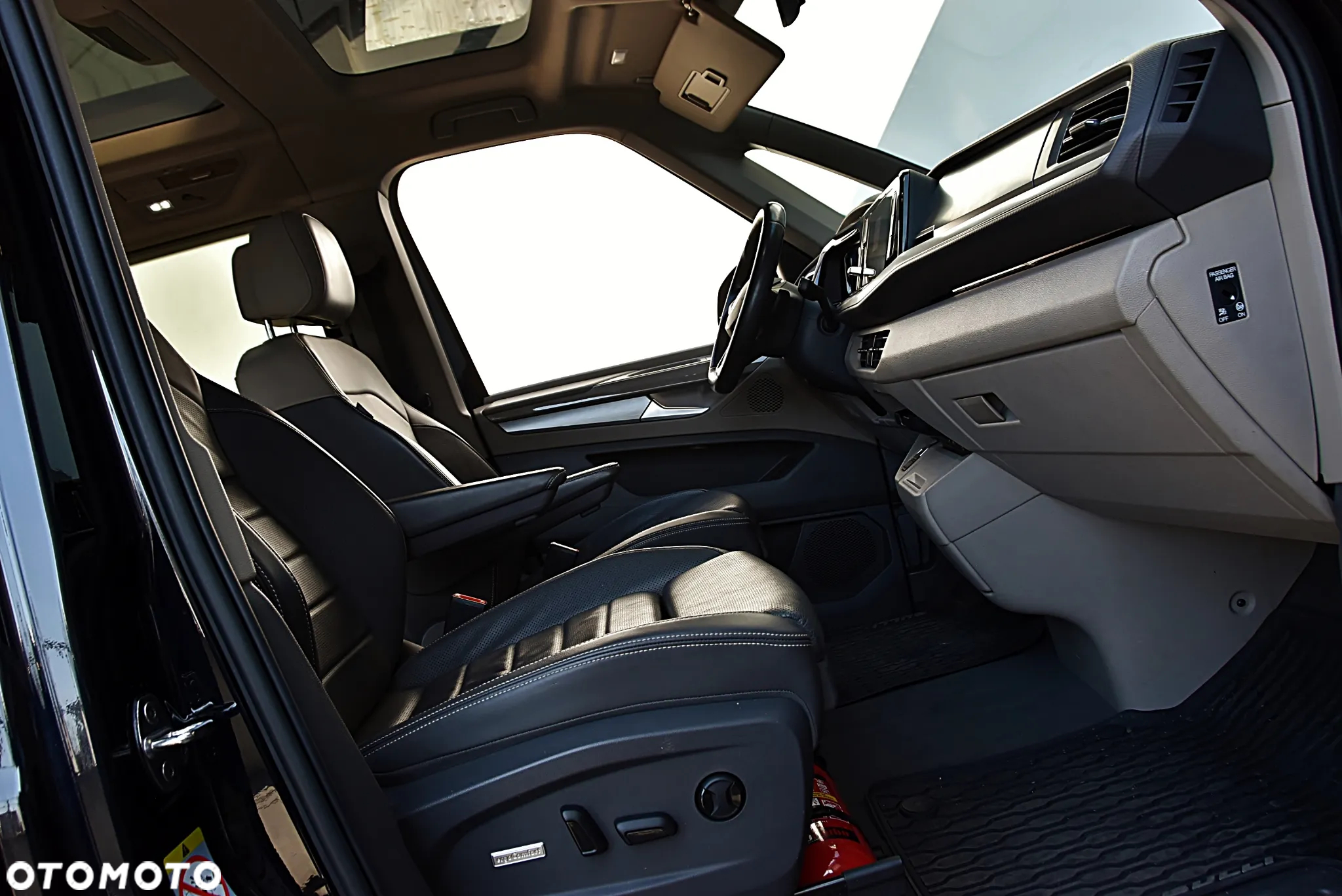 Volkswagen Multivan 2.0 TSI L2 Style DSG - 22