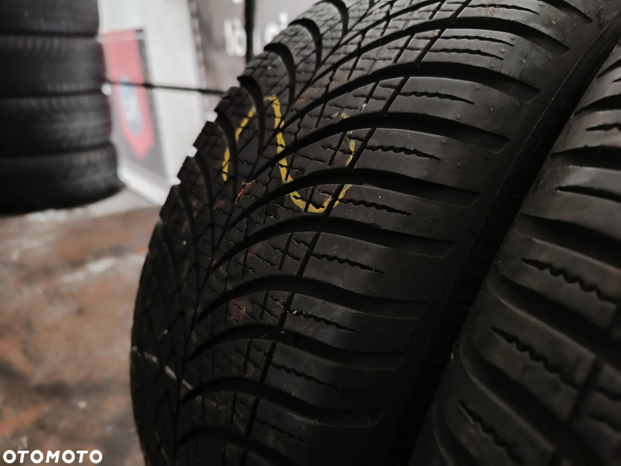 ŚLĄSK 2 x CAŁOROCZNE 215/55R17 98W GOODYEAR VECTOR 4SEASONS PARA - 3