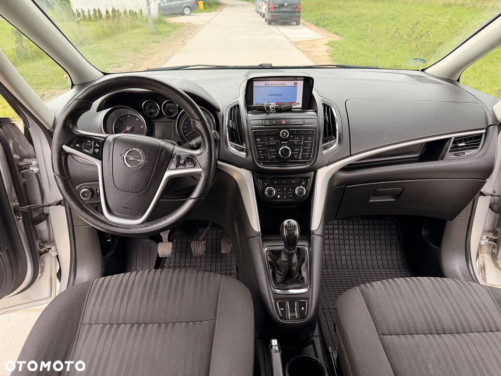 Opel Zafira - 7