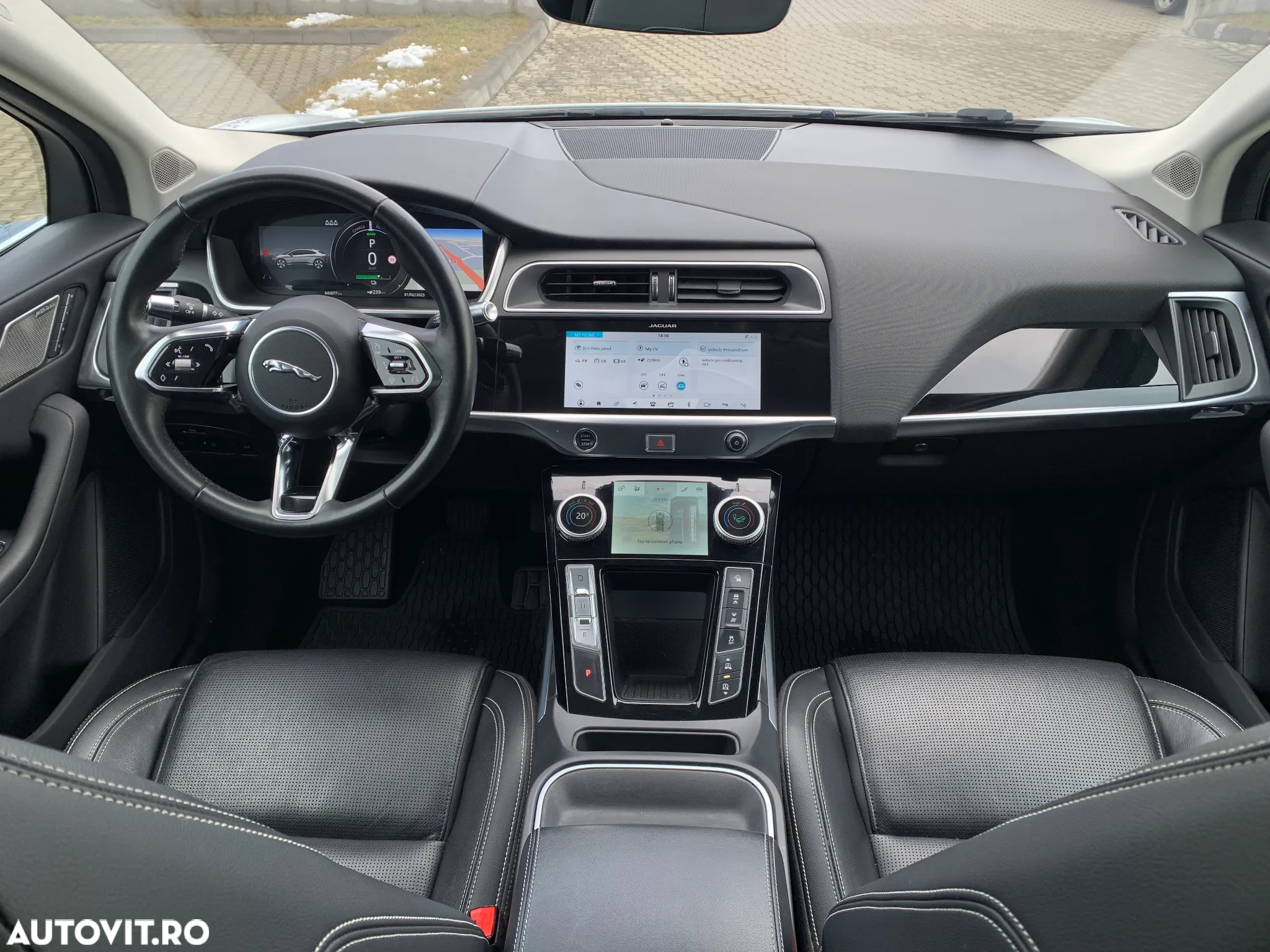Jaguar I-Pace SE - 12