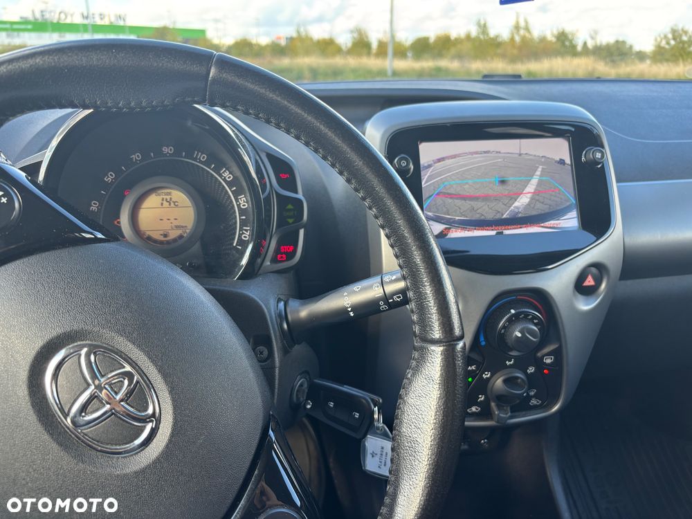 Toyota Aygo 1.0 VVT-i JBL Edition - 12