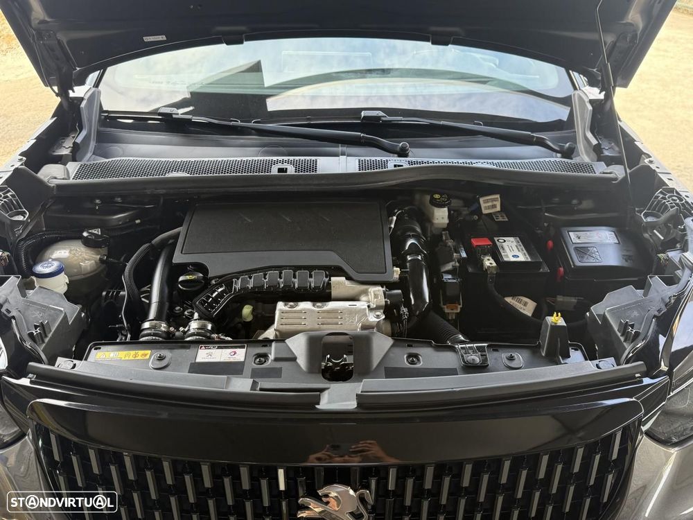Peugeot 2008 1.2 PureTech GT - 48