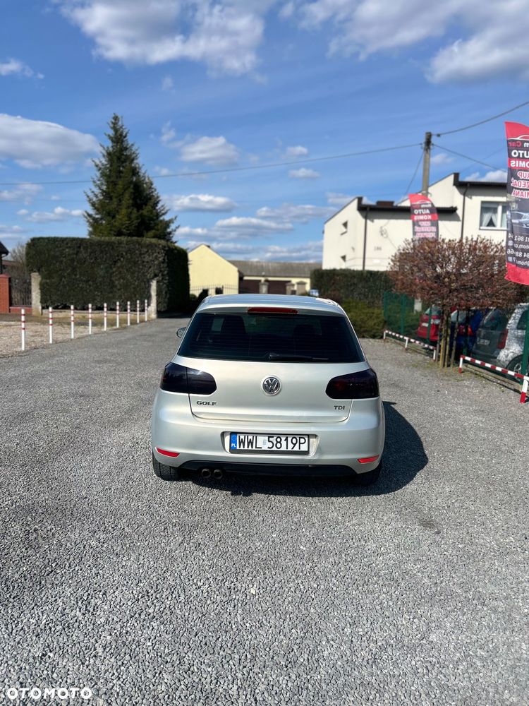 Volkswagen Golf 2.0 TDI Comfortline - 7