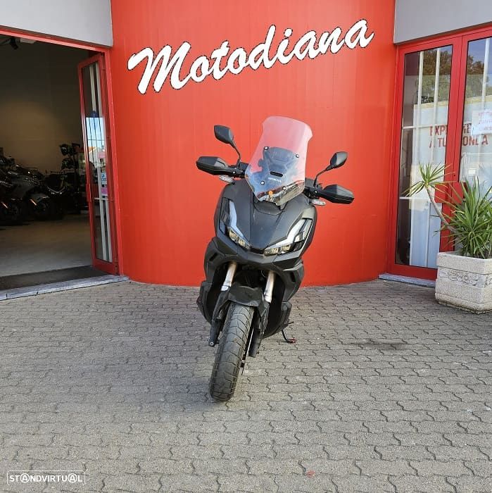 Honda ADV 350 - 2