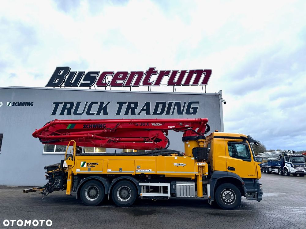 Mercedes-Benz Arocs 2840 Schwing S 36X RaZor / 5 ramion