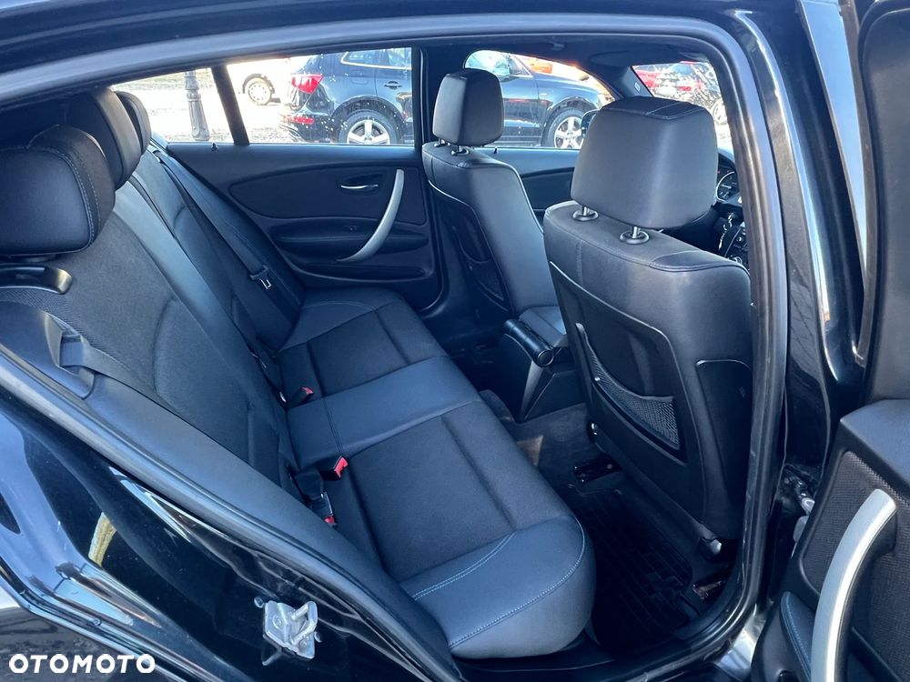 BMW Seria 1 123d DPF Edition Sport - 20