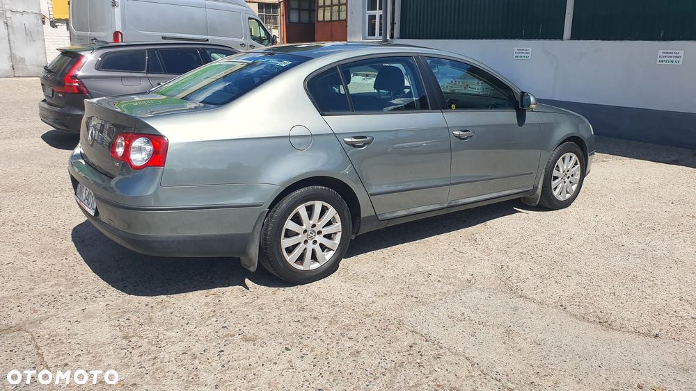Volkswagen Passat 1.4 TSI Comfortline - 13