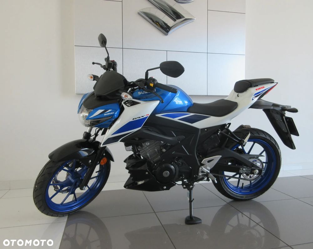 Suzuki GSX - 4