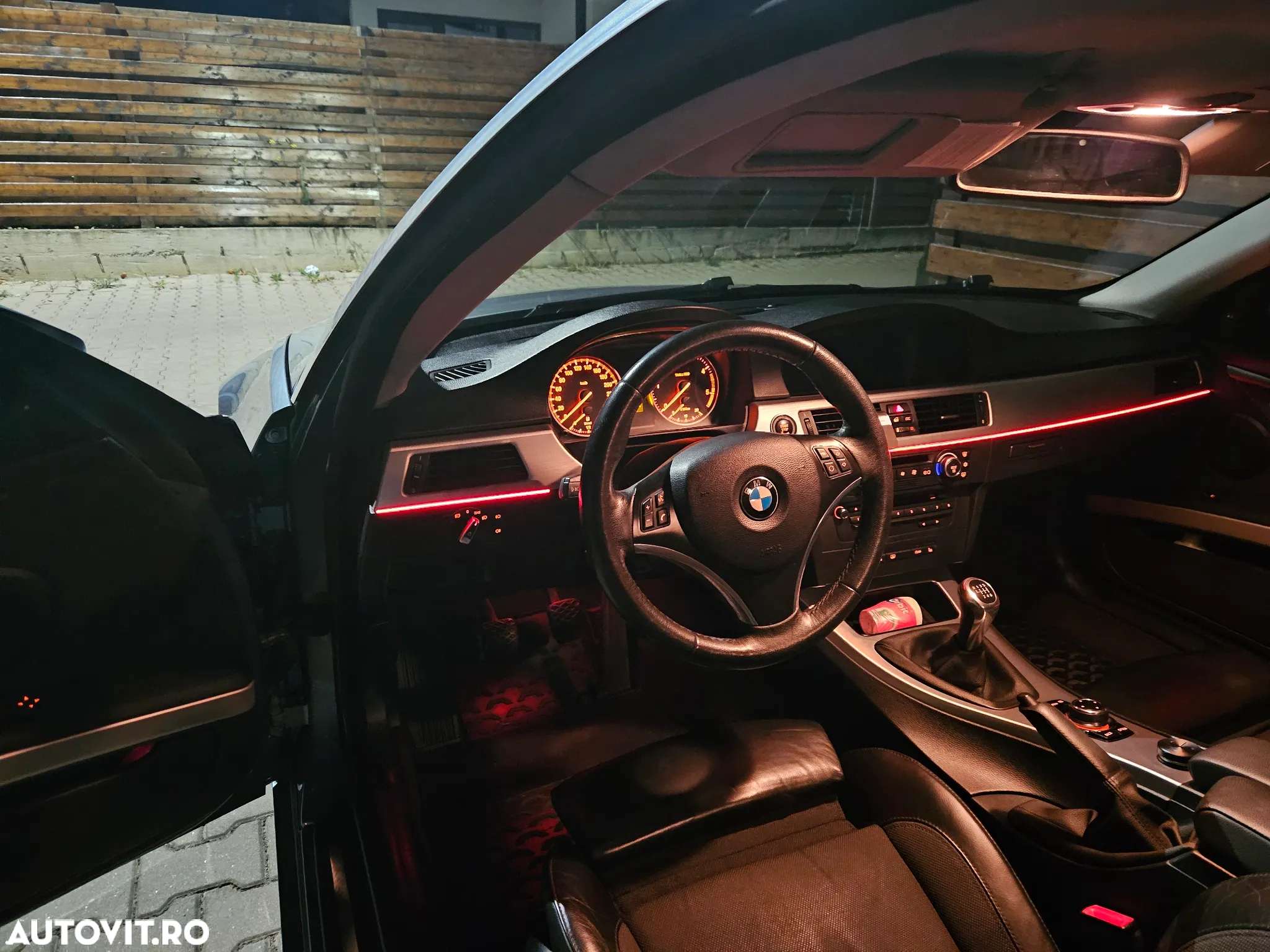 BMW Seria 3 320d Coupe - 23