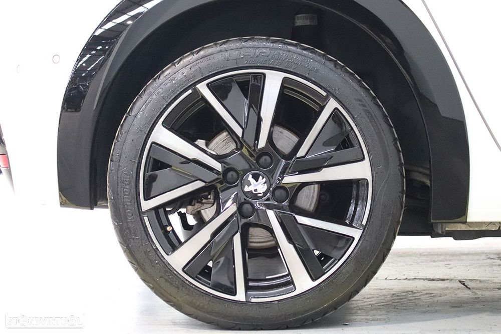 Peugeot e-208 50 kWh GT - 5