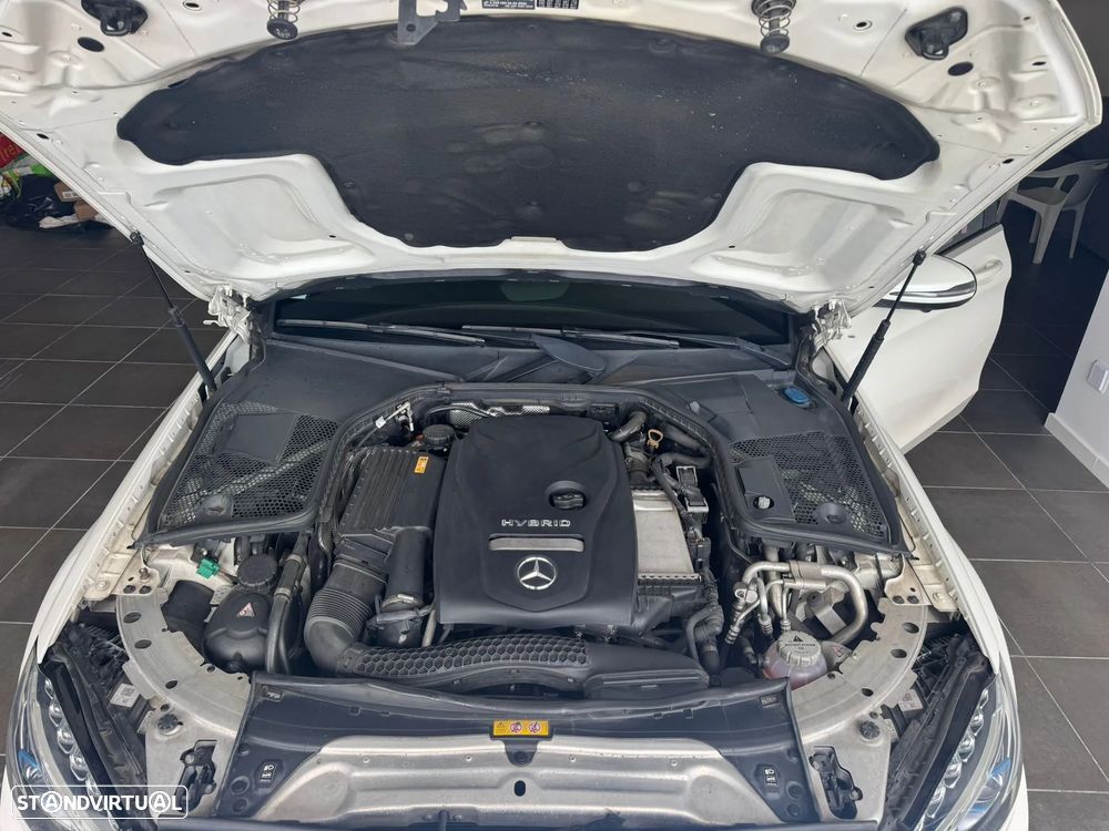 Mercedes-Benz C 350 e - 32