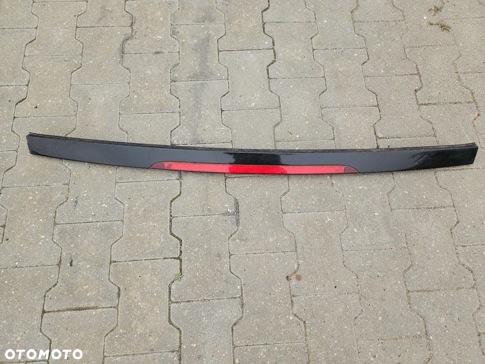 Trzecie światło stop listwa Hyundai i40 sedan 2013r 87210-3Z300 - 1