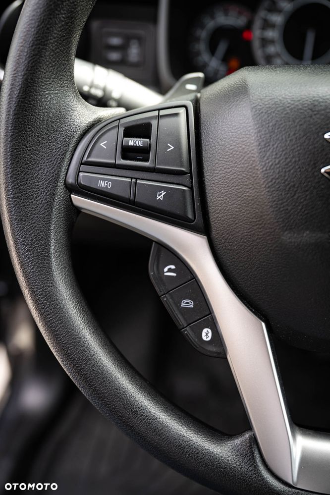 Suzuki Ignis 1.2 SHVS Premium Plus CVT - 8