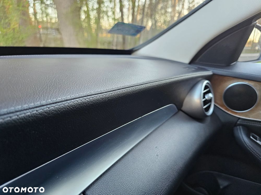 Mercedes-Benz Klasa C 180 7G-TRONIC - 10