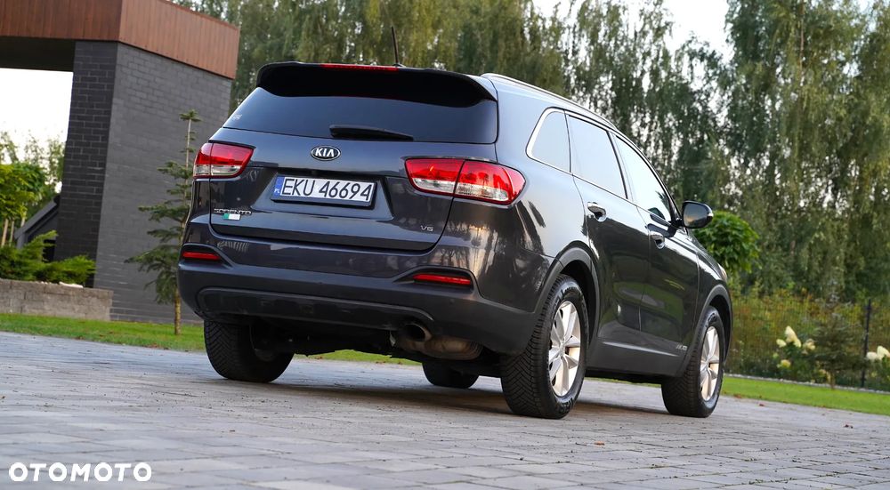 Kia Sorento - 5