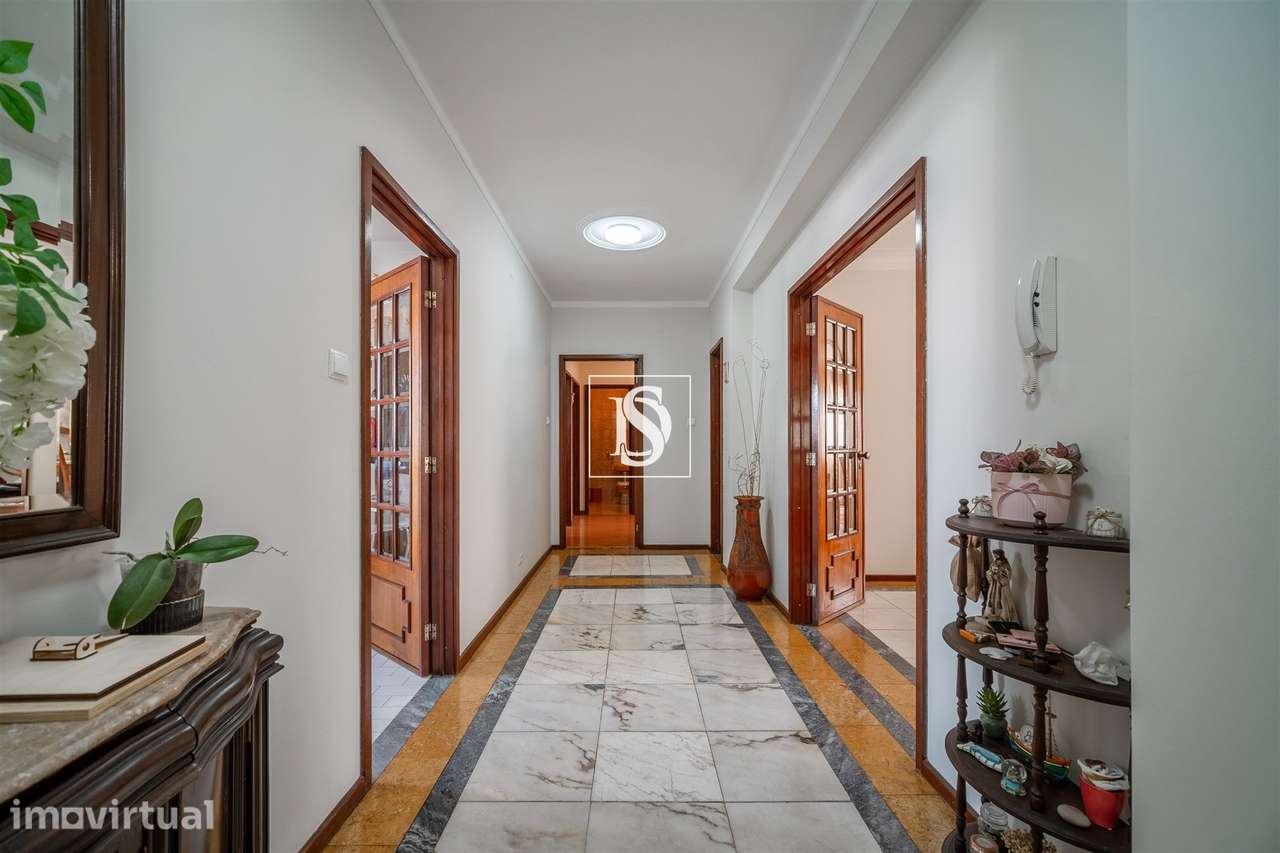 Apartamento T3 com 139 m² no centro de Barcelos, na Urbanização São Jo - Grande imagem: 5/29