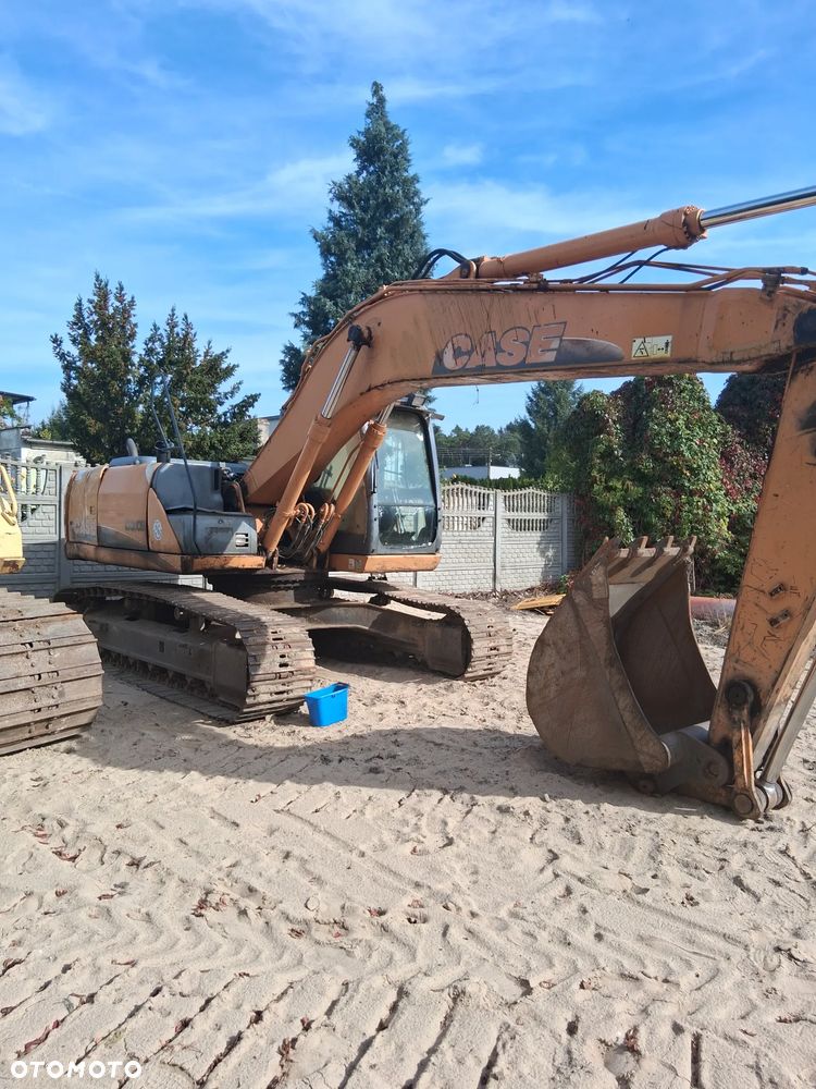 Case CX210 - 8