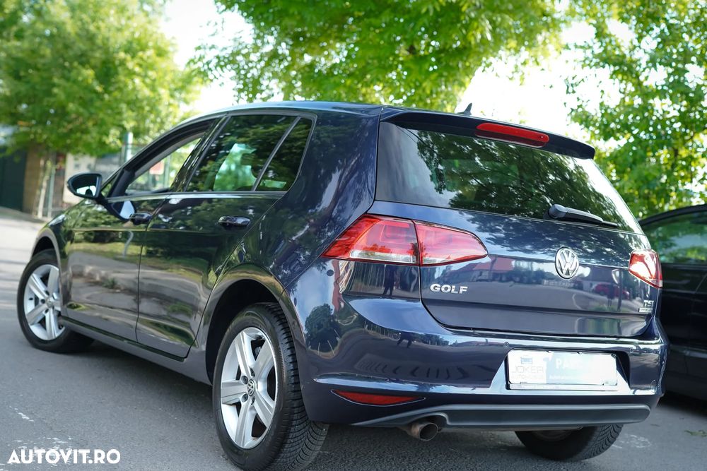 Volkswagen Golf - 4