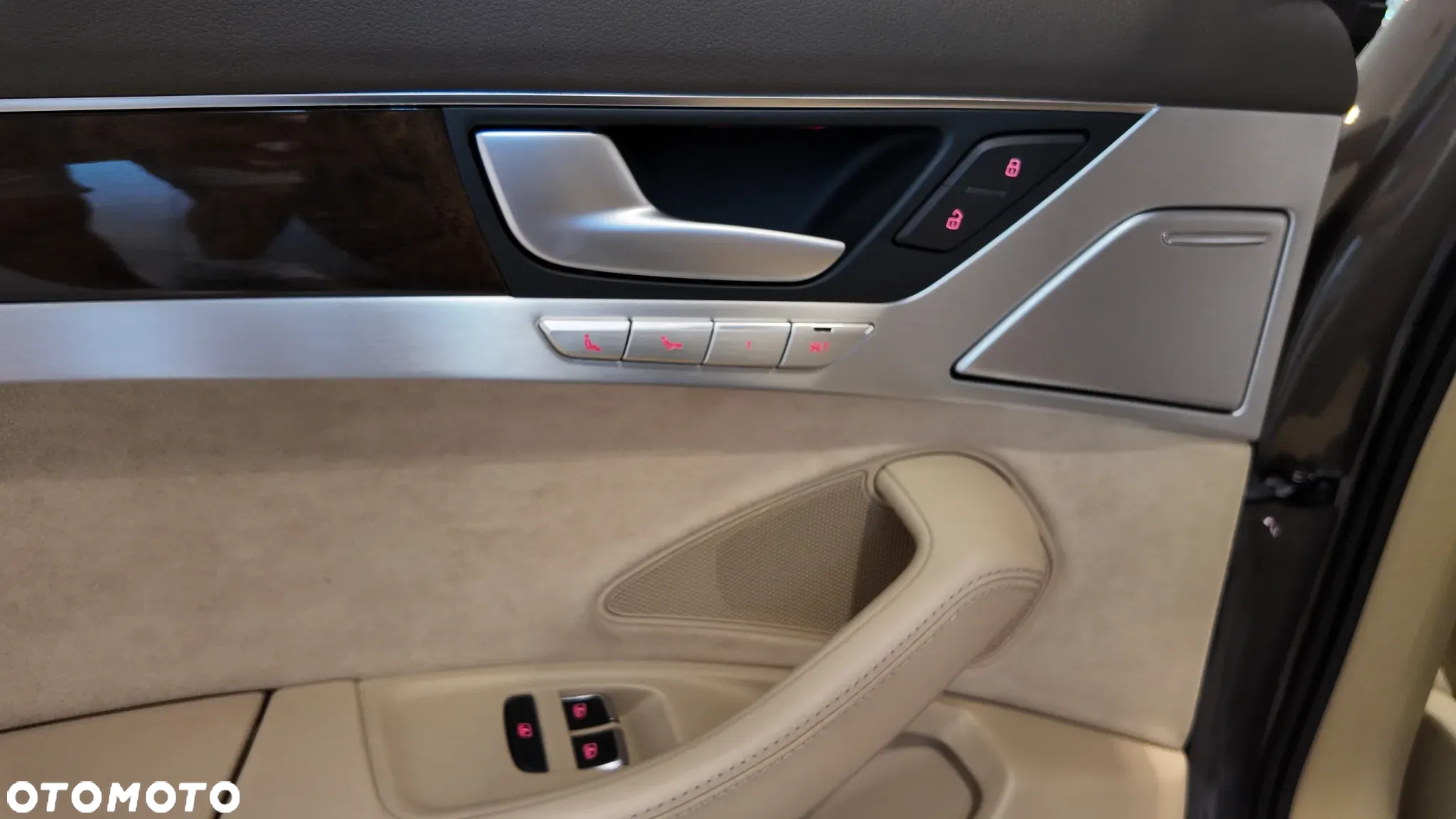 Audi A8 4.2 TDI clean diesel L Quattro - 29